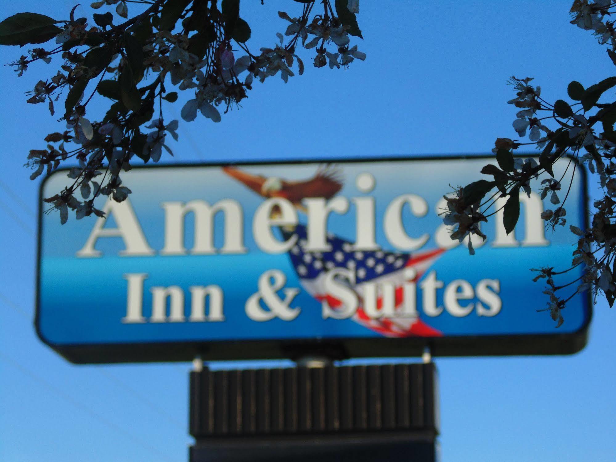 American Inn And Suites Houghton Lake Eksteriør billede